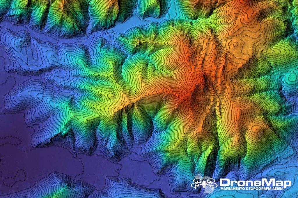 Mapas de Curvas de Nível com Drones